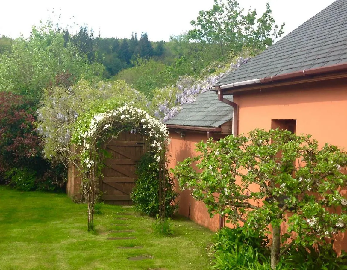 Ty Carreg Fach Staycation Cottage Cardiff United Kingdom